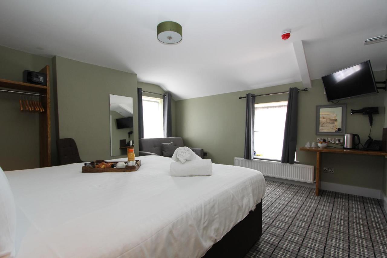 Hotel Tyr Winch à Cardiff Extérieur photo